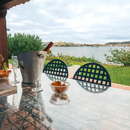 Apartament Baia Caddinas Fronte Mare Golfo Aranci