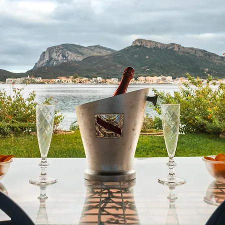 Baia Caddinas Fronte Mare